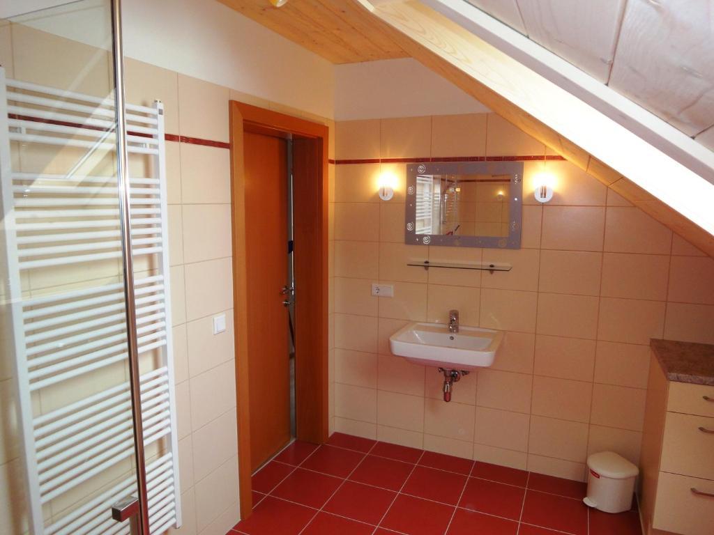 טאופליץ Ferienhof Gindl Und Gaestehaus Gindl מראה חיצוני תמונה