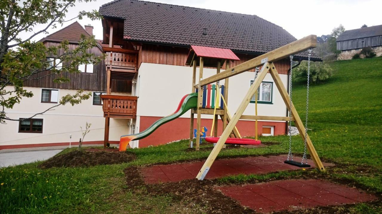 טאופליץ Ferienhof Gindl Und Gaestehaus Gindl מראה חיצוני תמונה